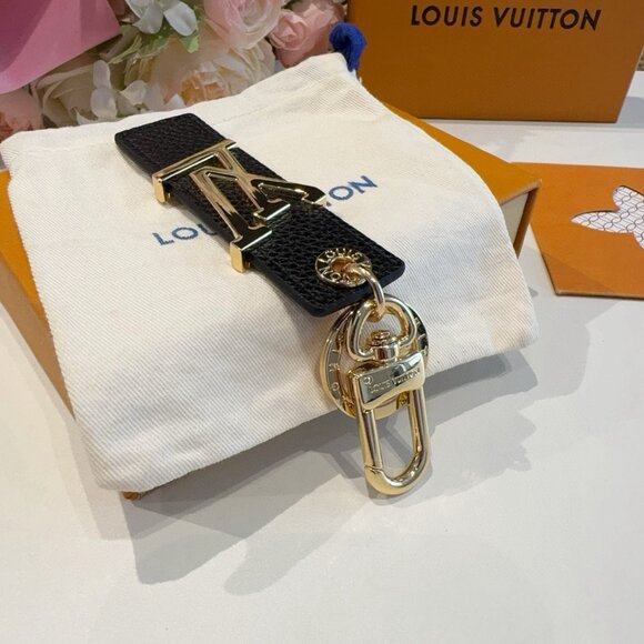 Louis Vuitton Black Leather Keychain - Picture 4 of 4